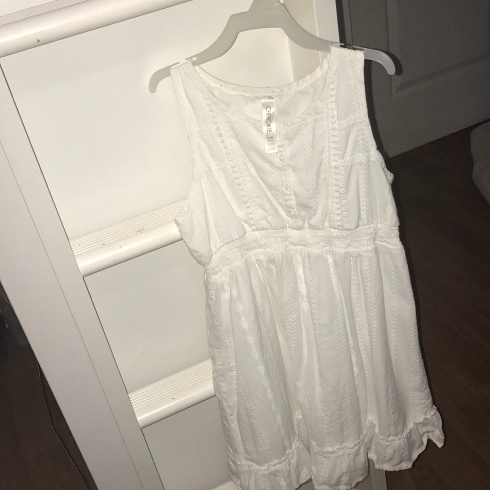 Lace dress